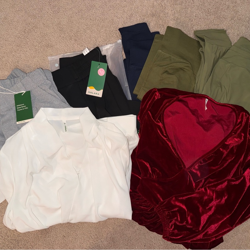 HALARA Mixed Women's Clothing Bundle XS-S NWT/NWOT